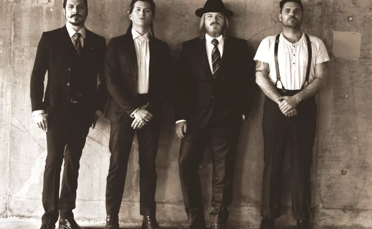 Rival Sons
