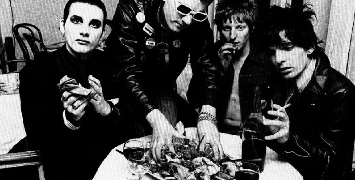 Группа The Damned — состав, история и дискография : Библиотека