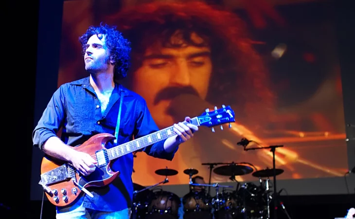 Zappa Plays Zappa
