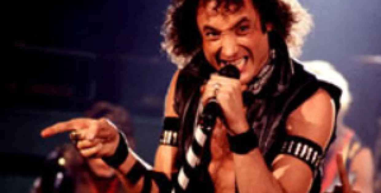 kevin and terry dubrow together - Ilustrasi 3