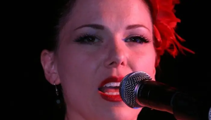 Imelda May